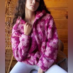 PacSun Pink Flower Sherpa Jacket, Size Small